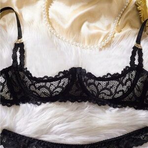 Elegant Black Lace Bra